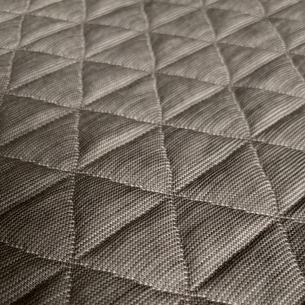 Kvadrat Triangle 232.