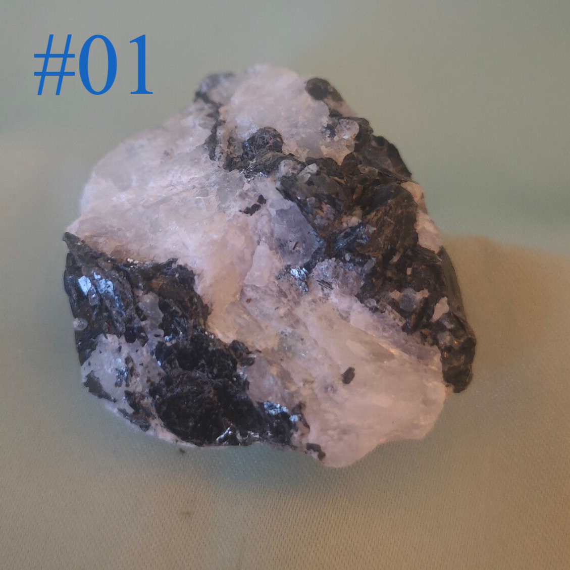 Regenbogen Mondstein