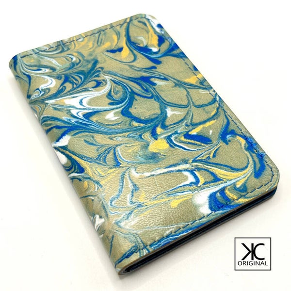Pasjeshouder Small - blauw gemarmerd leer