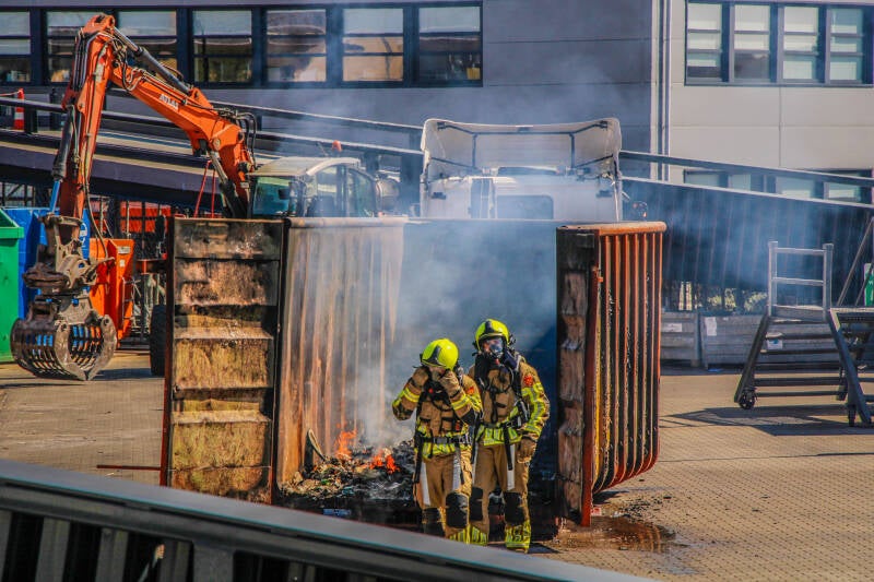 container uitgebrand op Goudse gemeentewerf.