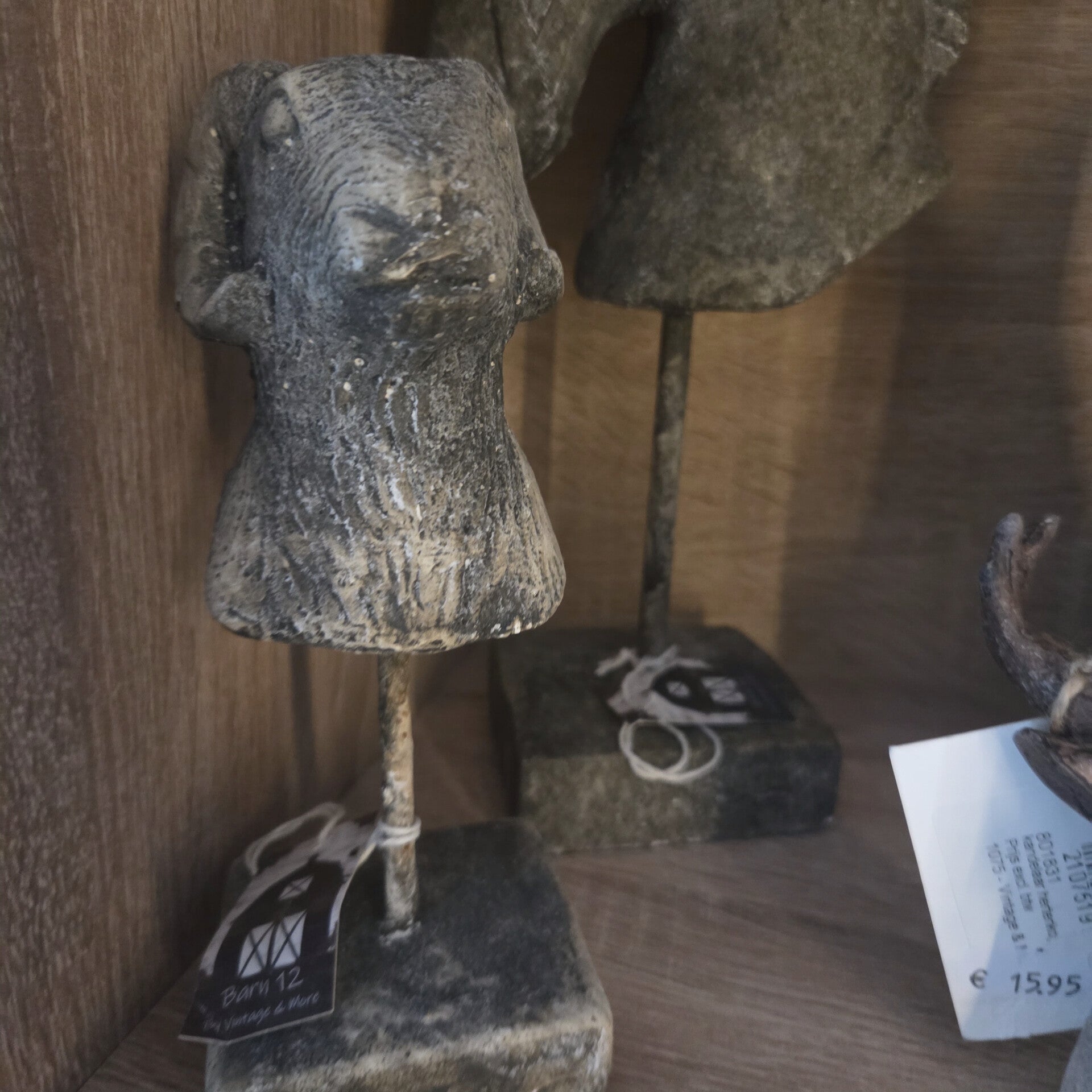 Bokkenrijders kop steenbok groot op voet 30cm hoog