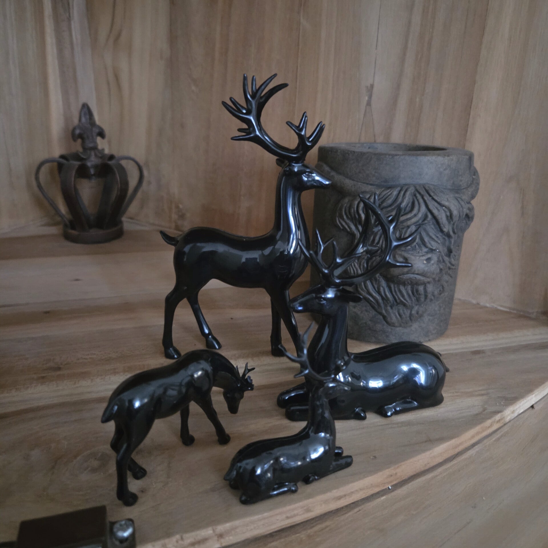 Complete setje hertjes 4 stuks 8 10 12 en 15cm groot zwart Deco