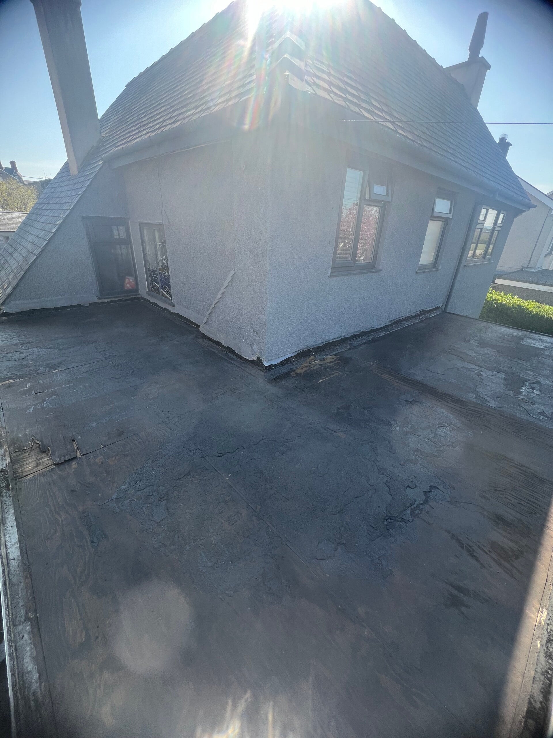 Flat roof decking renewed before installation near Valley