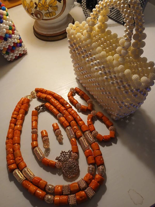 INSIDE YOUR PACKAGE 📦 - LIGHT PRINCESS,  ROYAL SIMPLE SET BEADS ➕️ ROYAL STYLISH BAG 🟰 SAME PRICE -   🟰 €2130,11