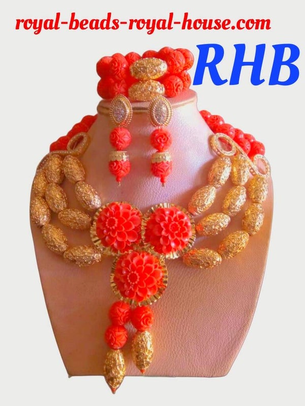 MARVELOUSLY CRAFTED Princess beads special ( RED GOLDEN)  = €3405,30