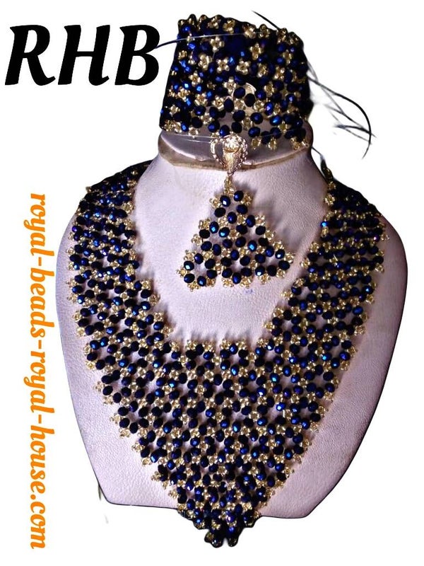 EXTREMELY CRAFTED Princess beads special ( BLACK/GOLDEN)  = €3915,13