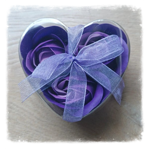 Boîtes de 3 Roses de Savon Boîte Cœur - Lavande