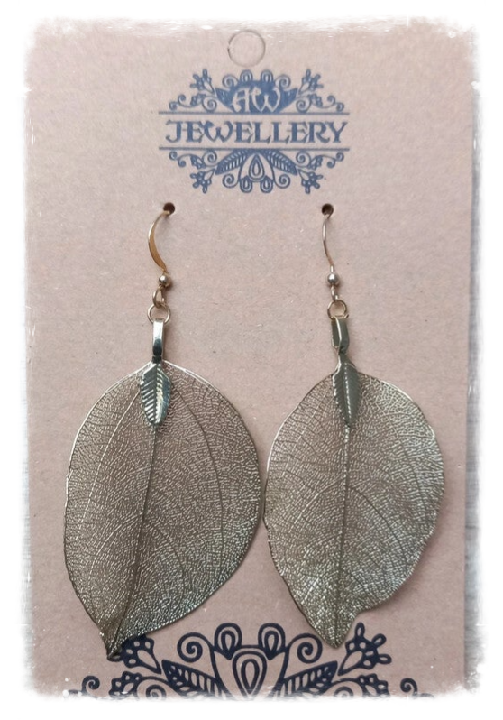 Boucles d'oreilles en véritables feuilles - Modèle Doré