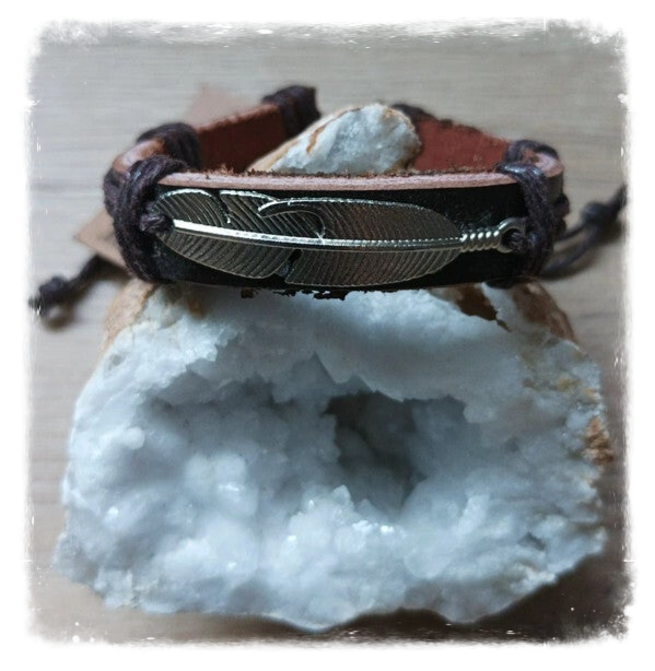 Bracelets pour homme cuir marron plume