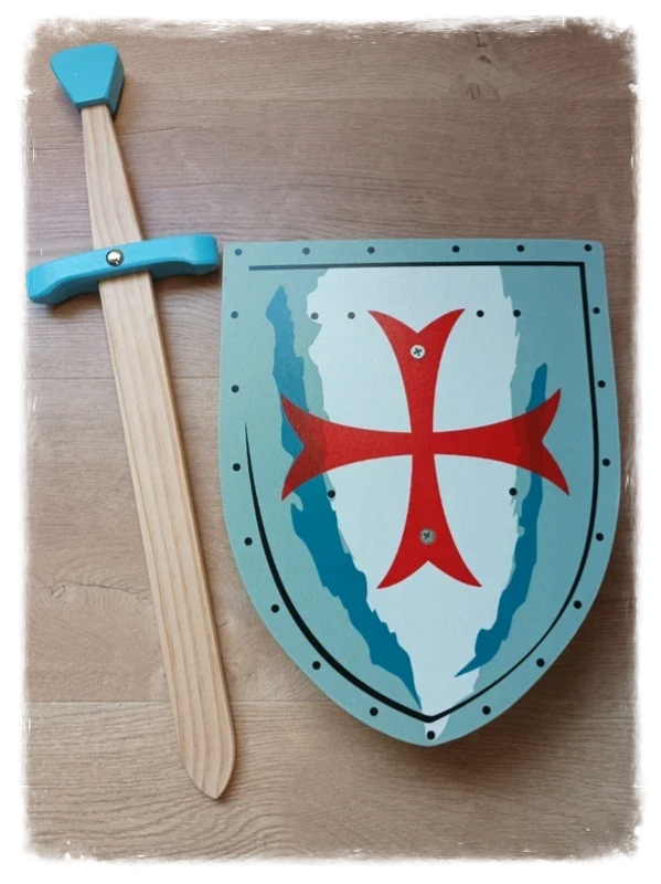 Bouclier Templier et épée bleue en bois