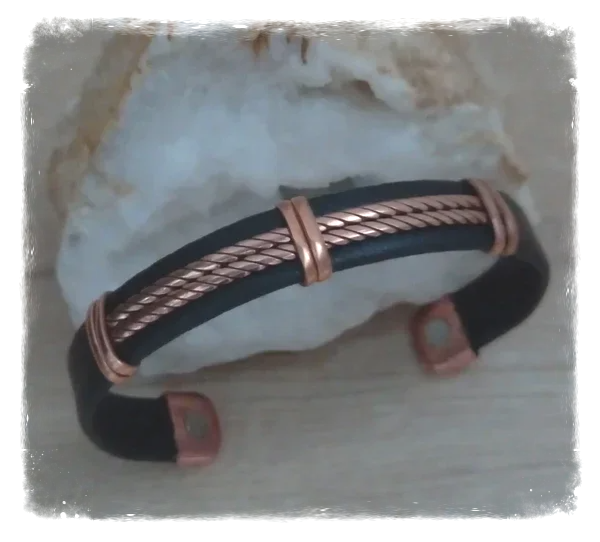 Bracelet cuivre et aimants cuir design tressé