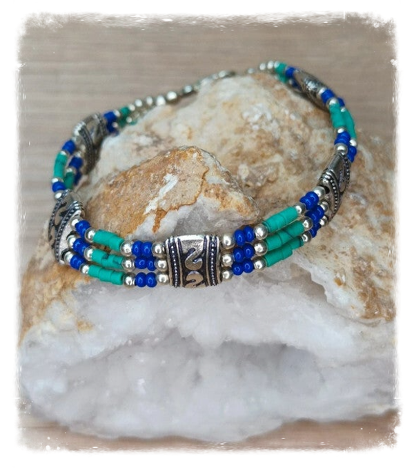 Bracelet ethnique népalais artisanal pierres et métal