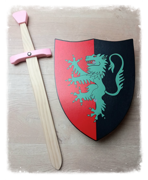 Bouclier Lion et épée rose en bois