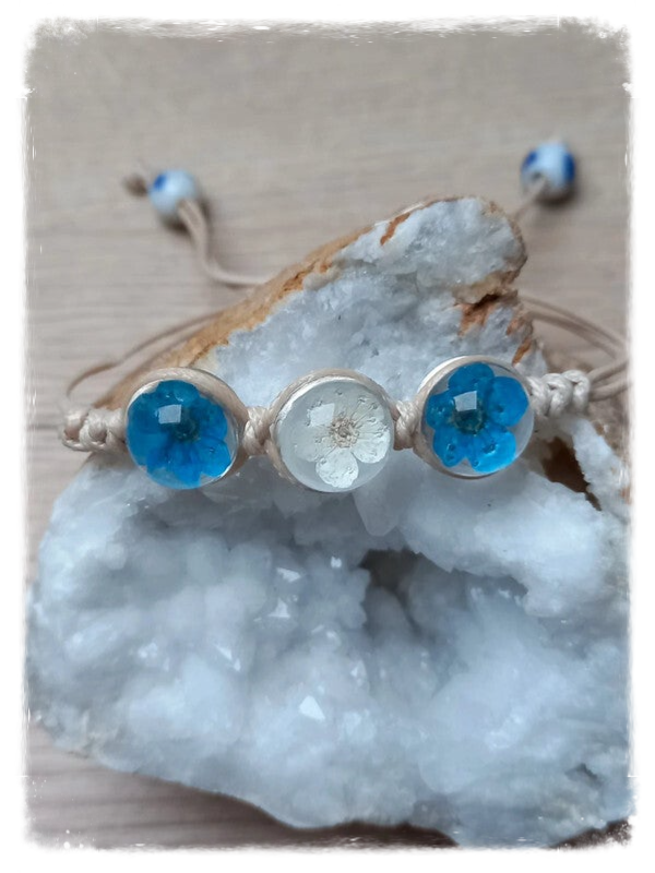Bracelet 3 fleurs pressées sous verre - Bleu et blanc