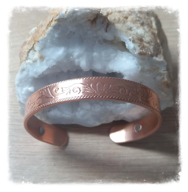Bracelet cuivre massif & aimants motif Lotus (Ref.124)