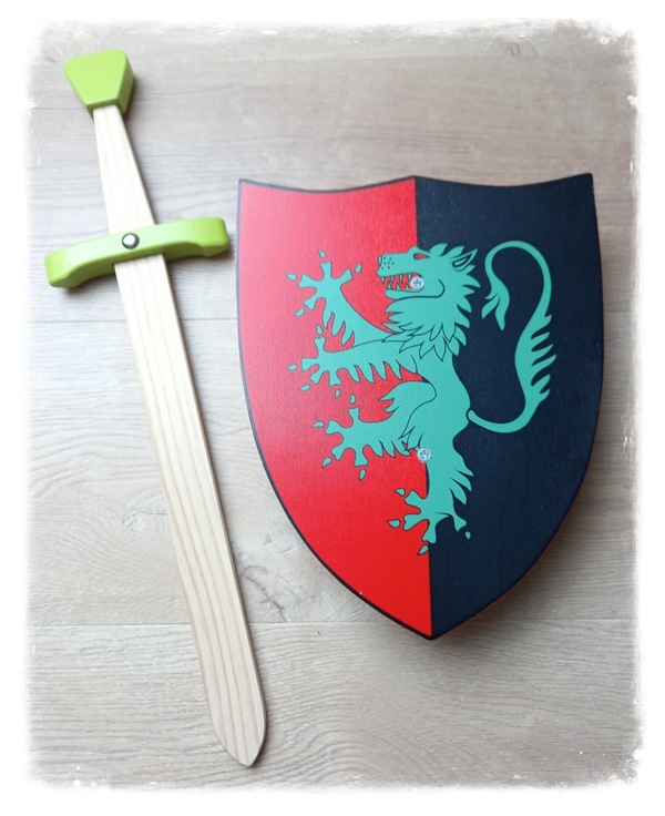 Bouclier Lion et épée verte en bois