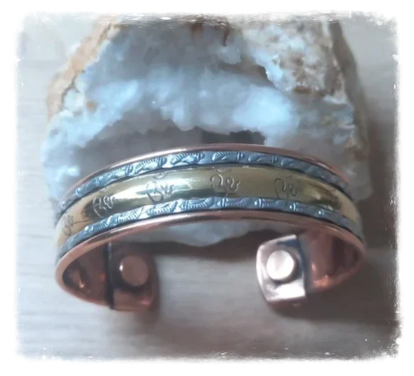Bracelet cuivre magnétique large Symbole Om (Ref.039)