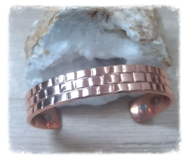 Bracelet cuivre massif et aimants motif effet brique (Ref.011)