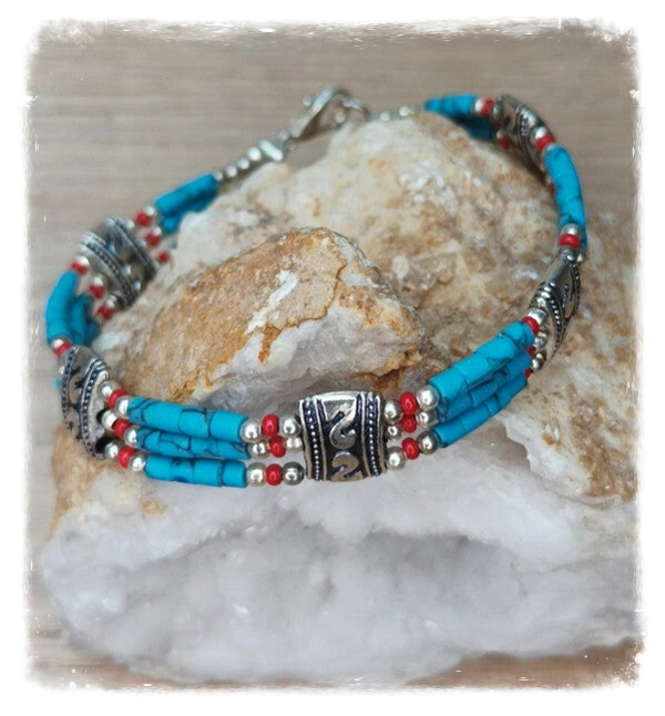 Bracelet ethnique népalais artisanal pierres et métal