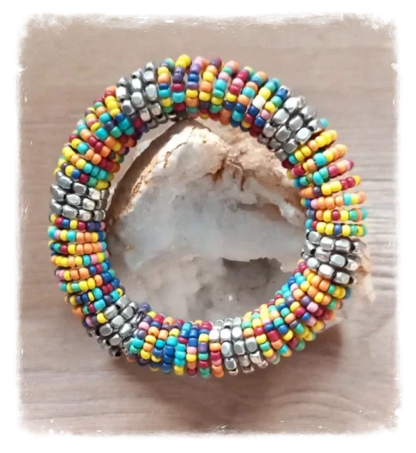 Bracelet perles de rocaille et métal extensible - Multicolore et argenté