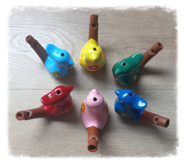 Oiseau siffleur terre cuite