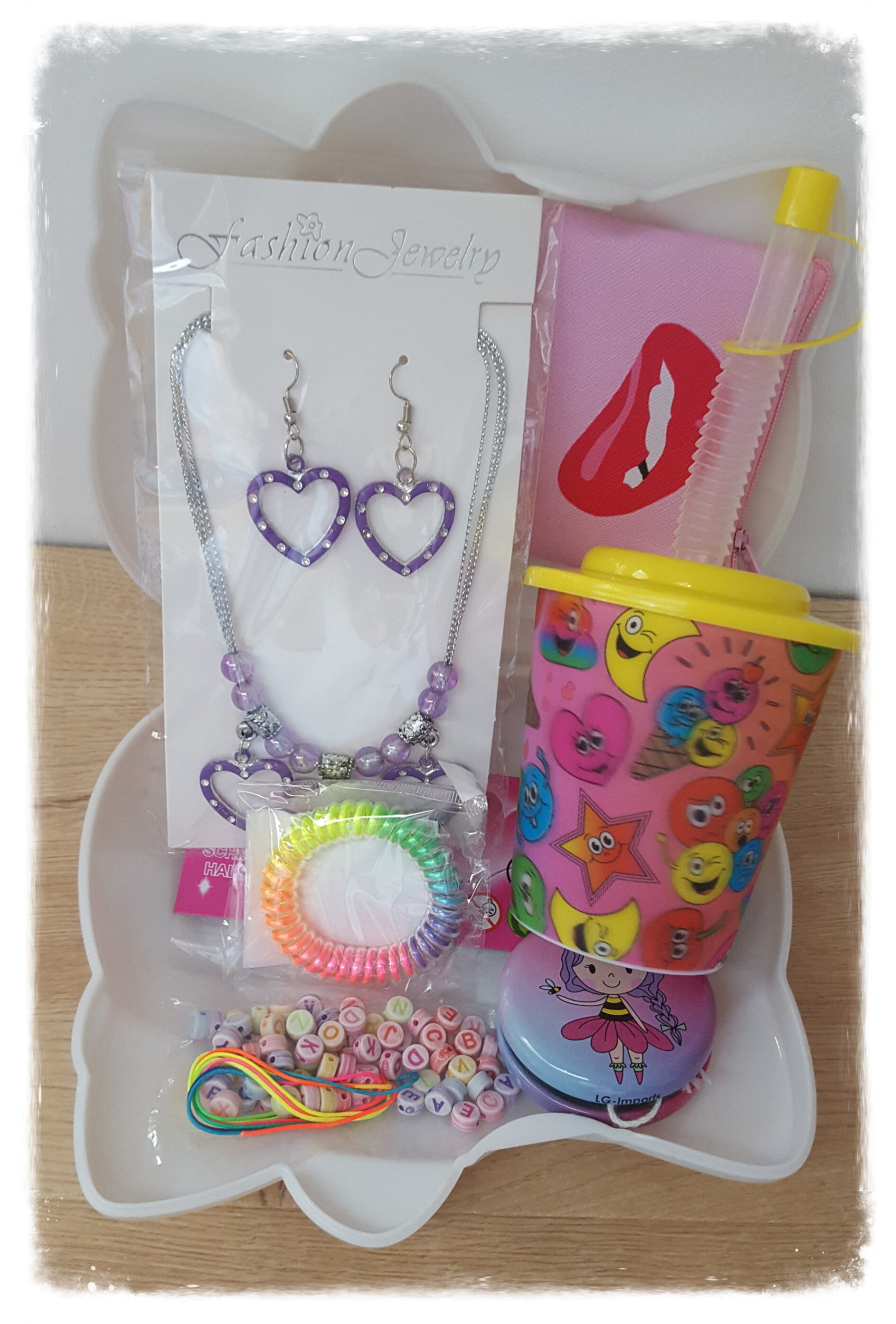 Cadeaux boîte à goûter Hello Kitty Blanche