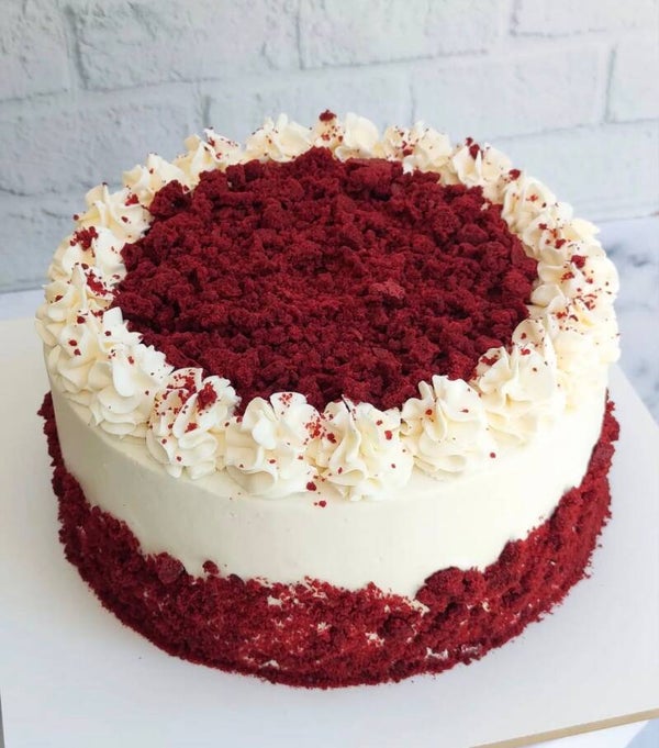 Red Velvet Round Cake