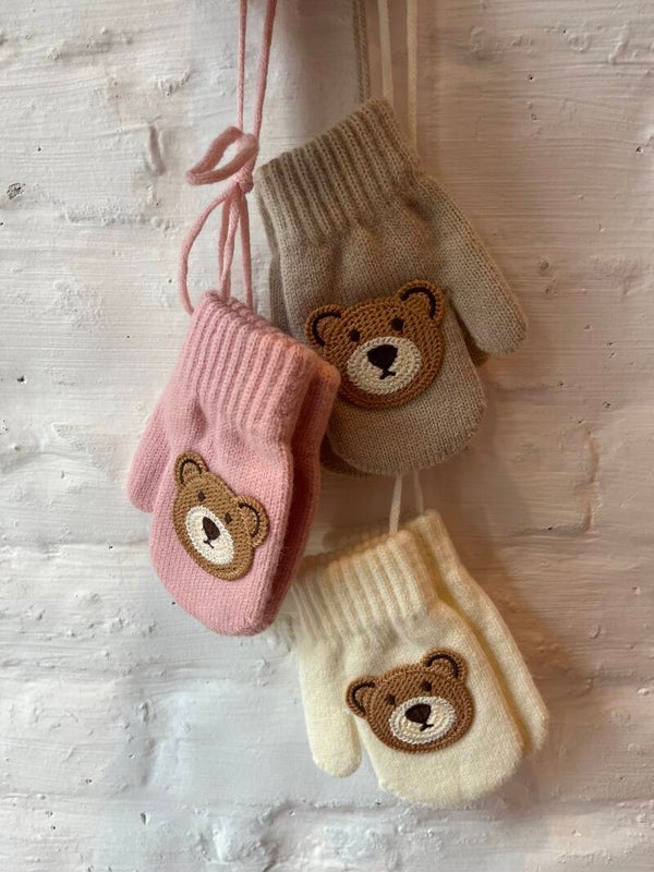 Wanten met beertje in wit