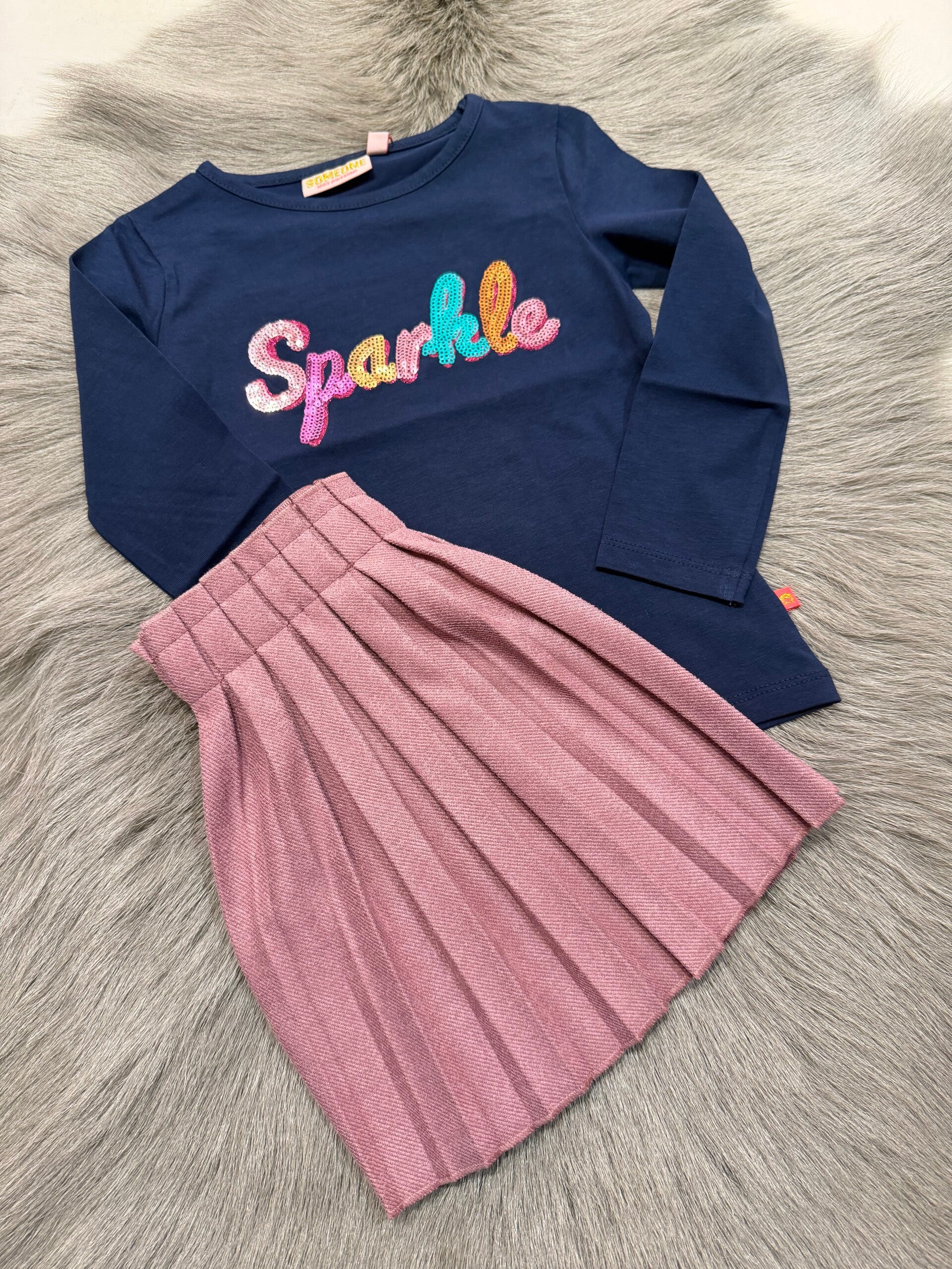 Tshirt navy someone li giselle