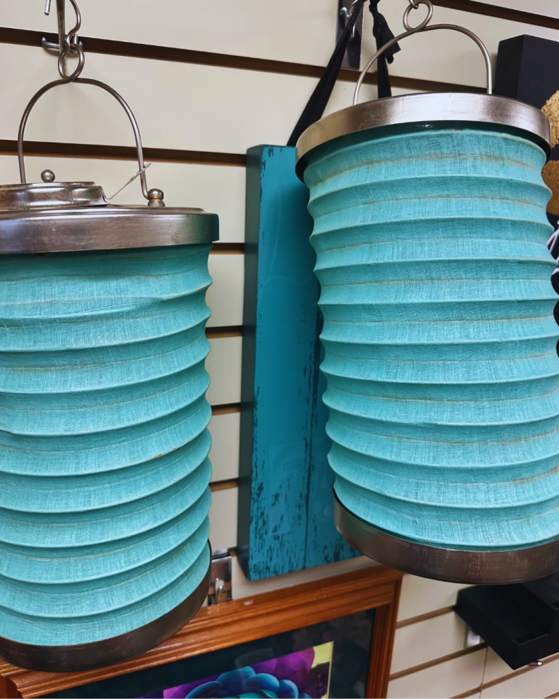 hanging-lanterns-standard.png