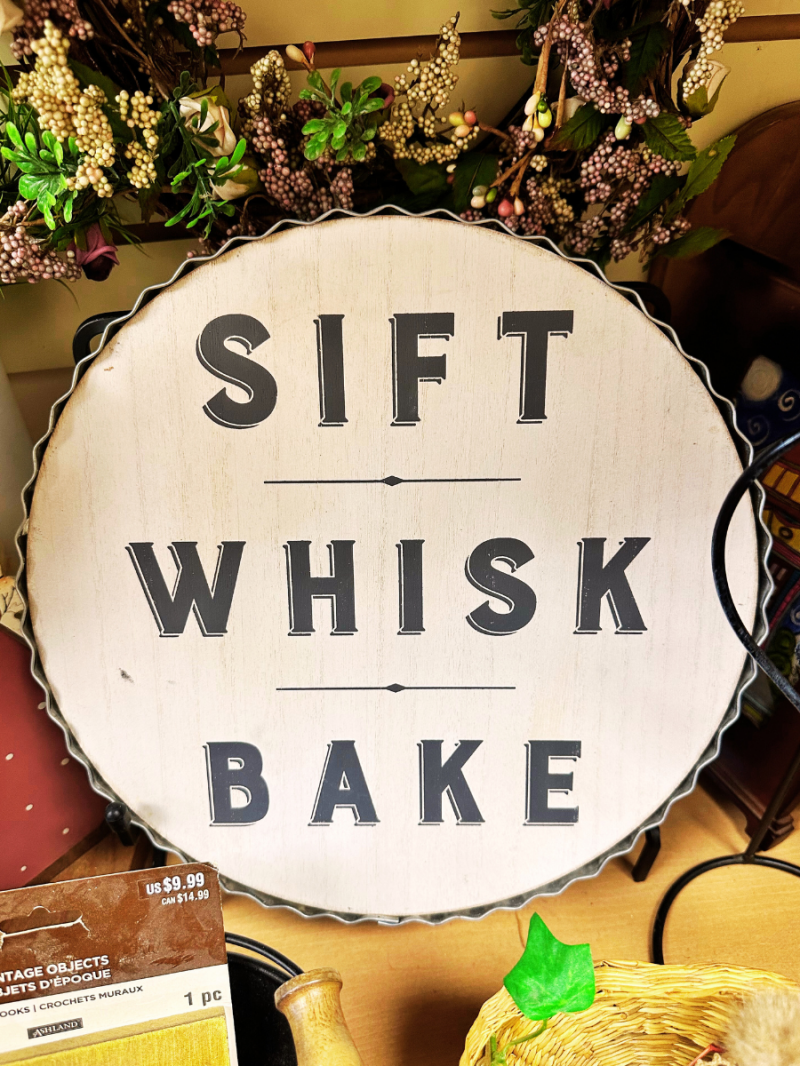 metal-baking-wall-decor-standard.png