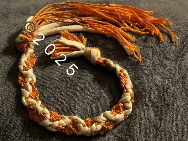 Ivory&Coral Medium Tail bookmark