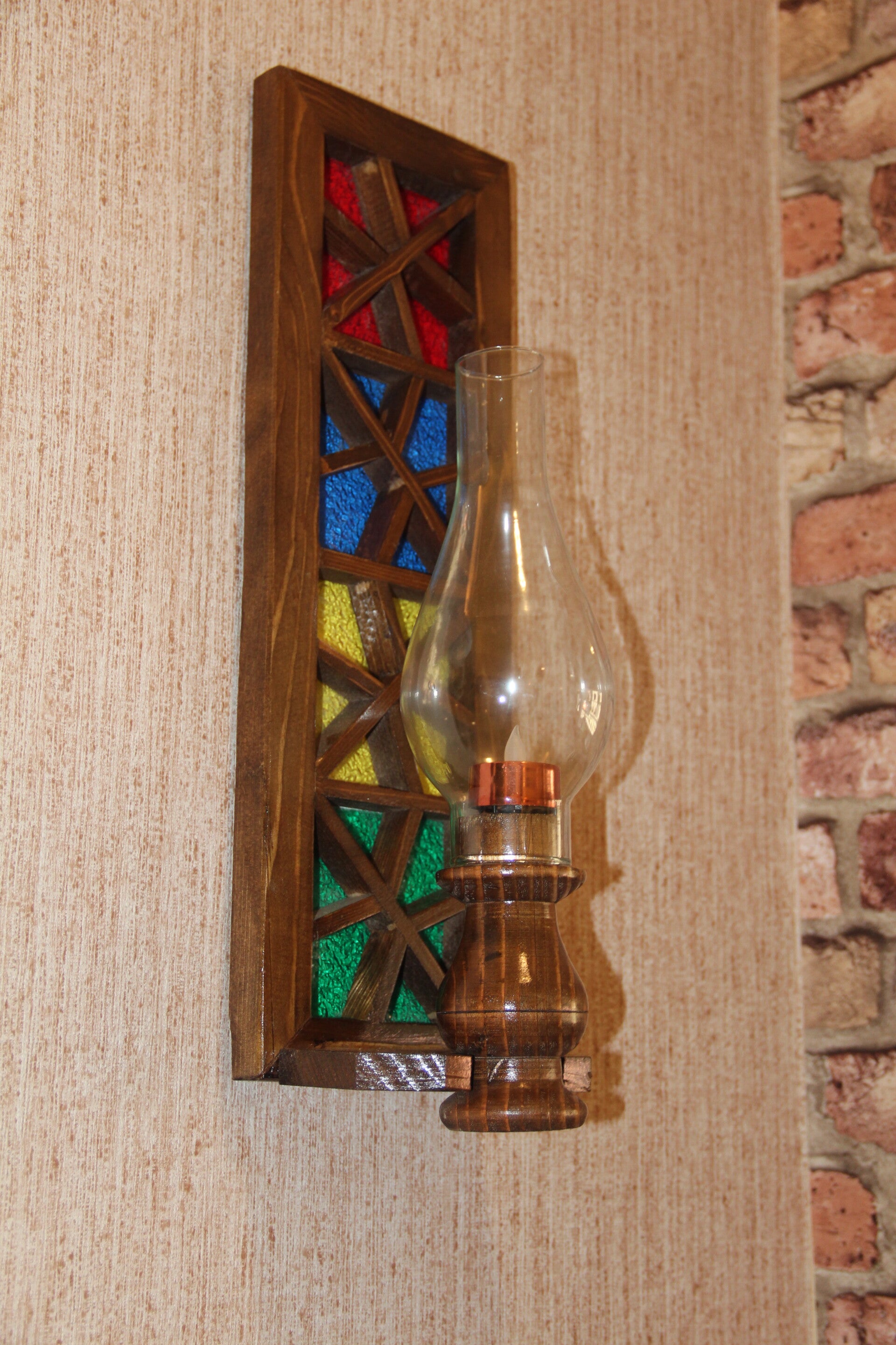 Cafe Shiraz wall decor