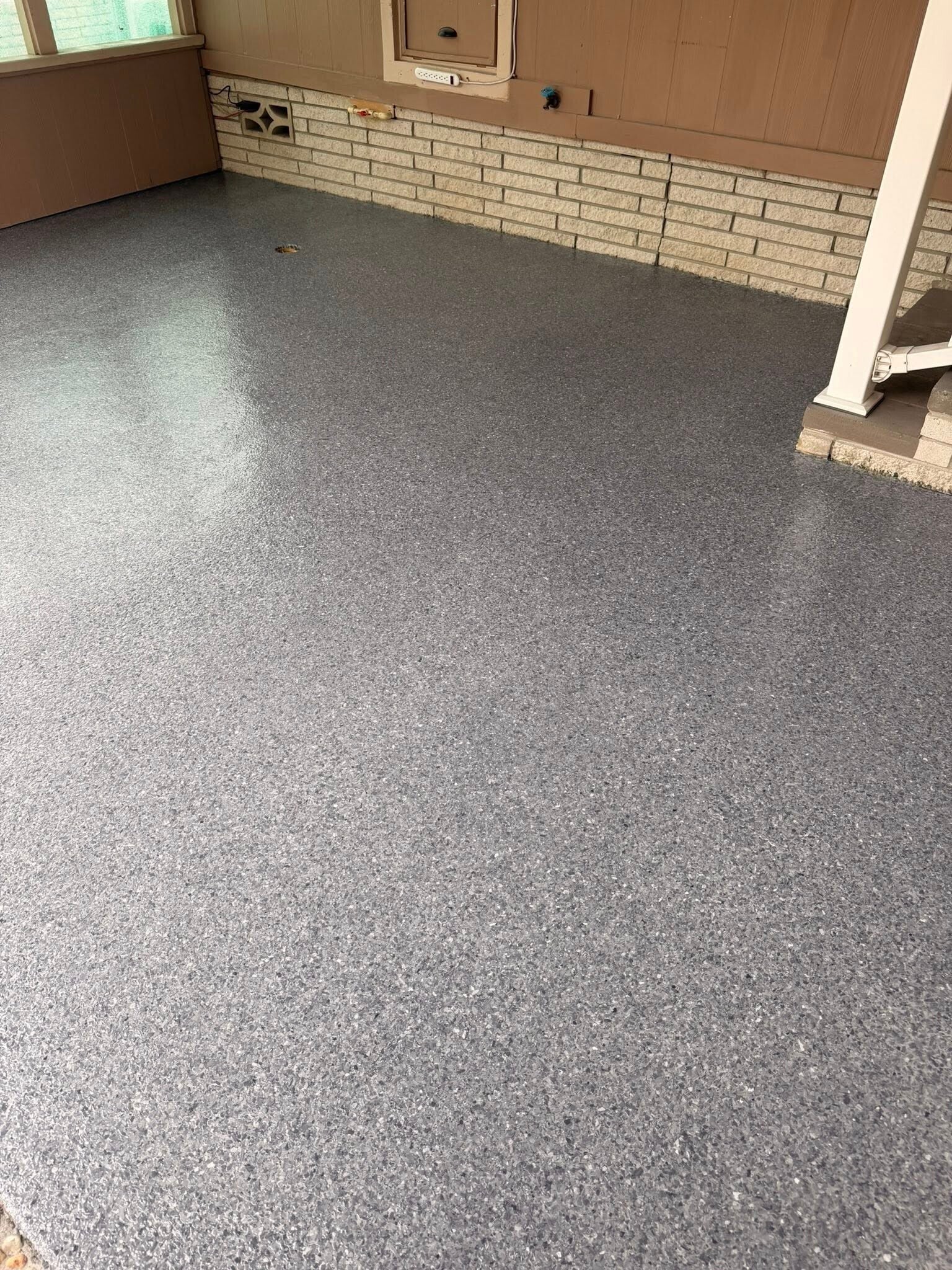 Patio Flake - Basalt
