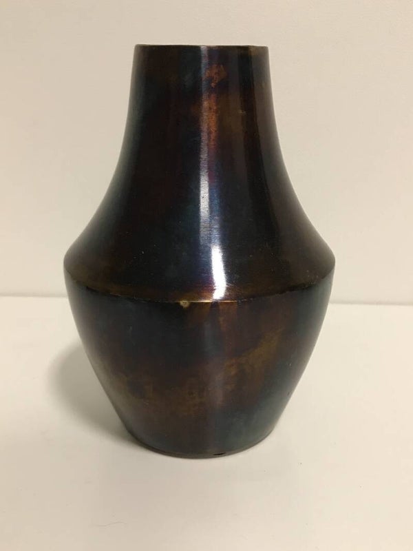 Nicolaja vaas rond metaal koper blauw rood