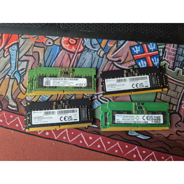 Setjes 16GB (2x8GB) DDR5 SODIMM