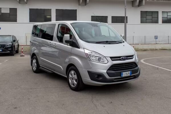 FORD Tourneo Custom 310 2.0 TDCi 170CV PC Trend 8 posti