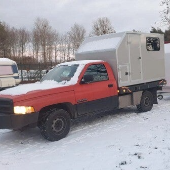 Dodge Ram 2500 Cummins Camper