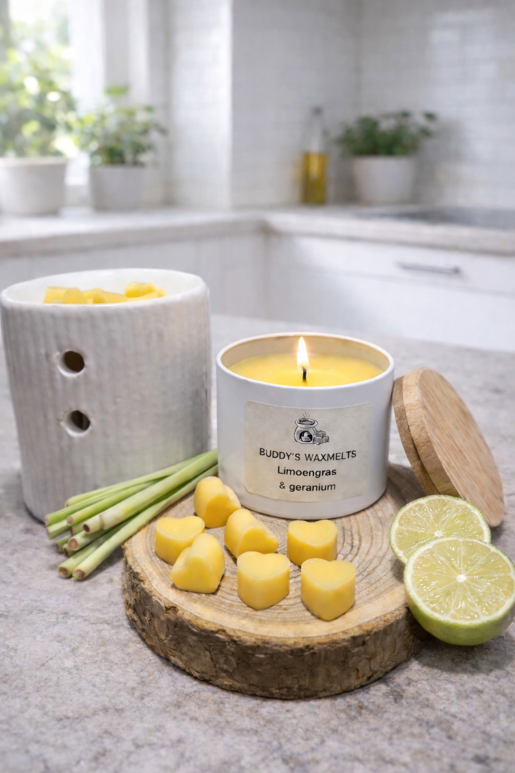 Cadeauset Limoengras &  met 30 mini waxmelts hartjes (hout)