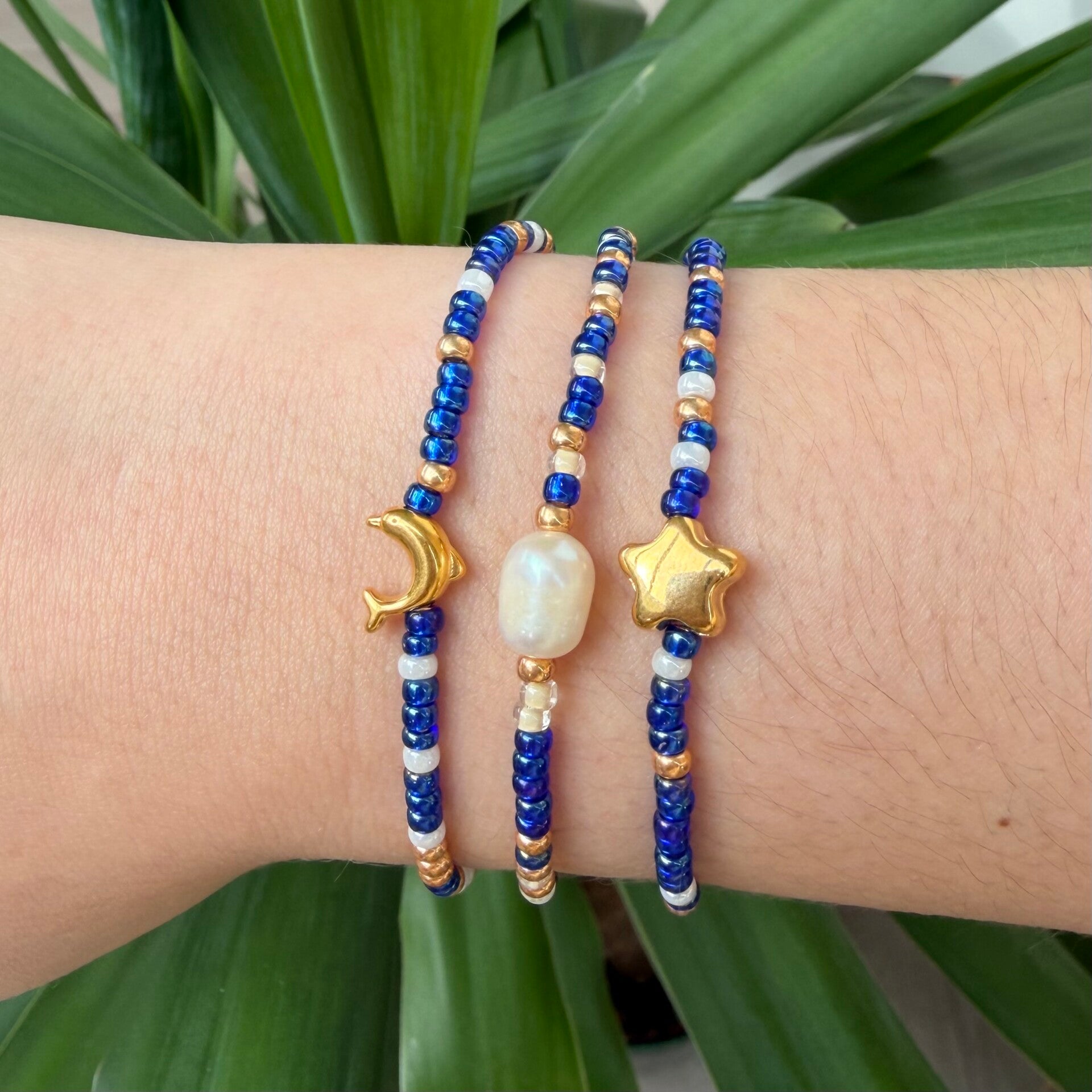 Armbandje kobaltblauw/goud