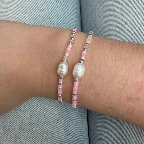 Armbandje baby pink/zilver