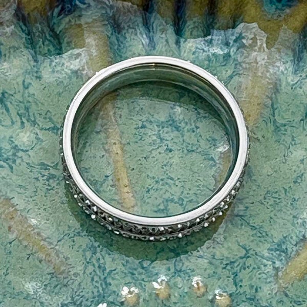 Ring 107