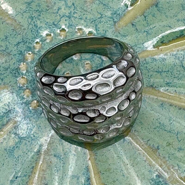 Ring 106