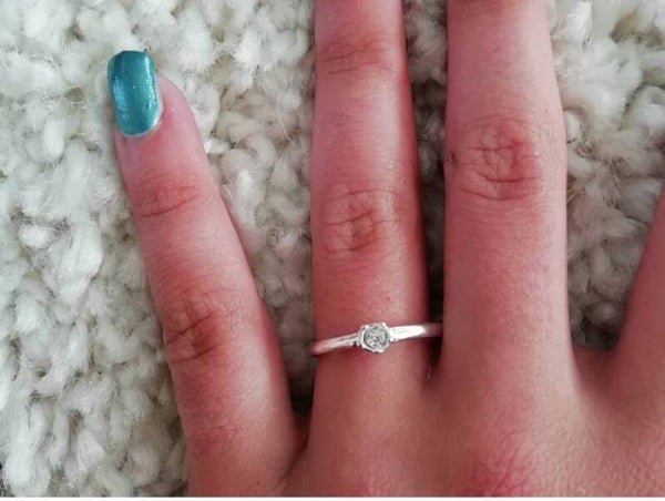 Silver Diamond ring! Maat S