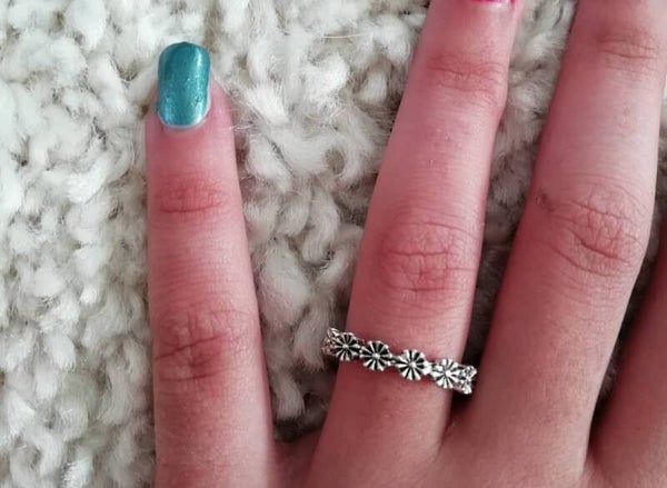 Bloemetjes ring! Maat S
