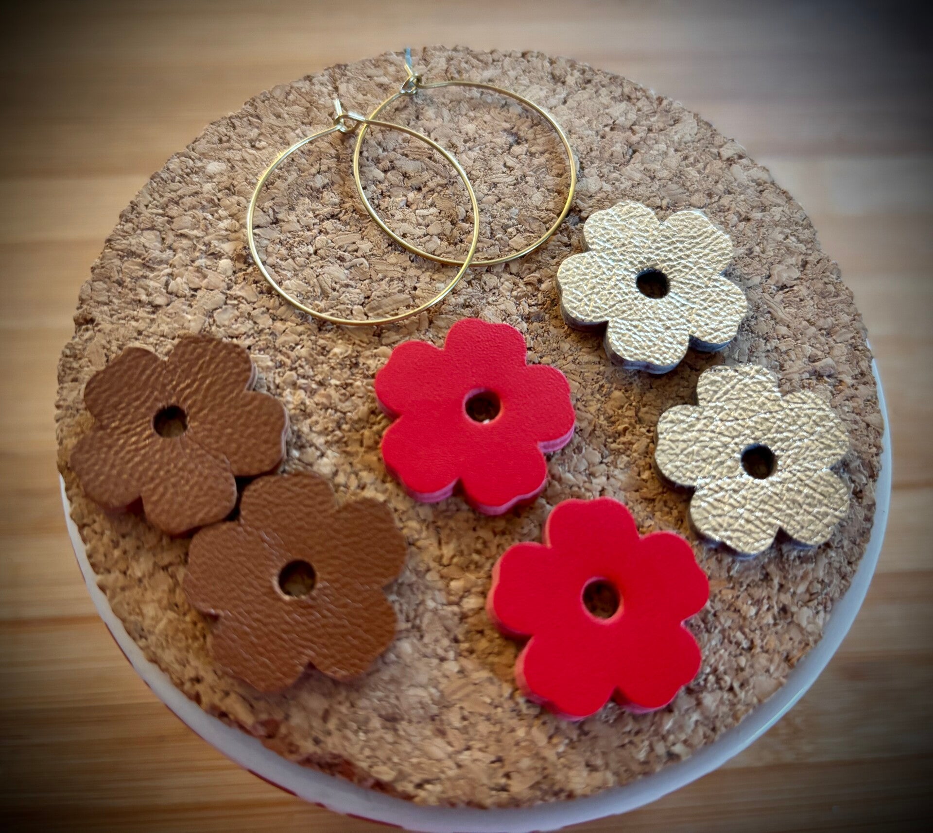 Créoles en cuir interchangeables fleurs