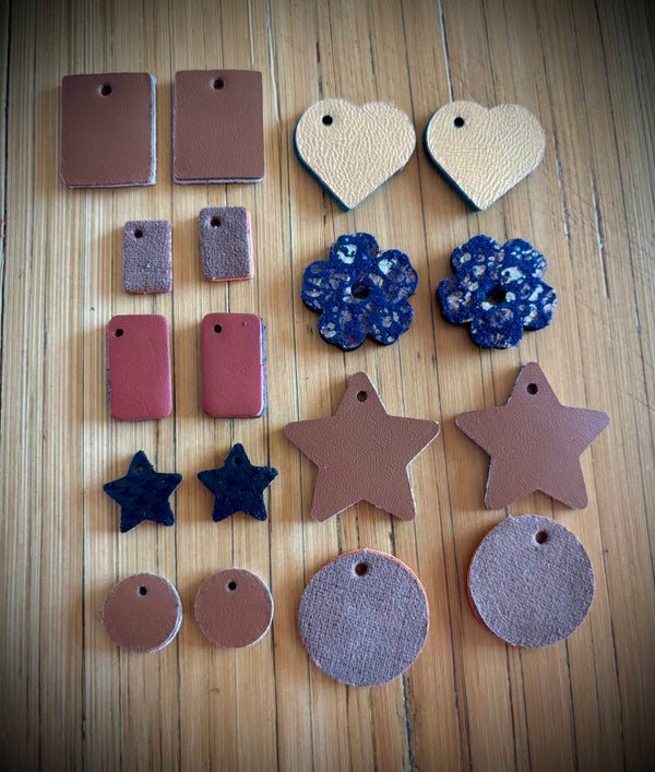 Ensemble de boucles d’oreilles en cuir