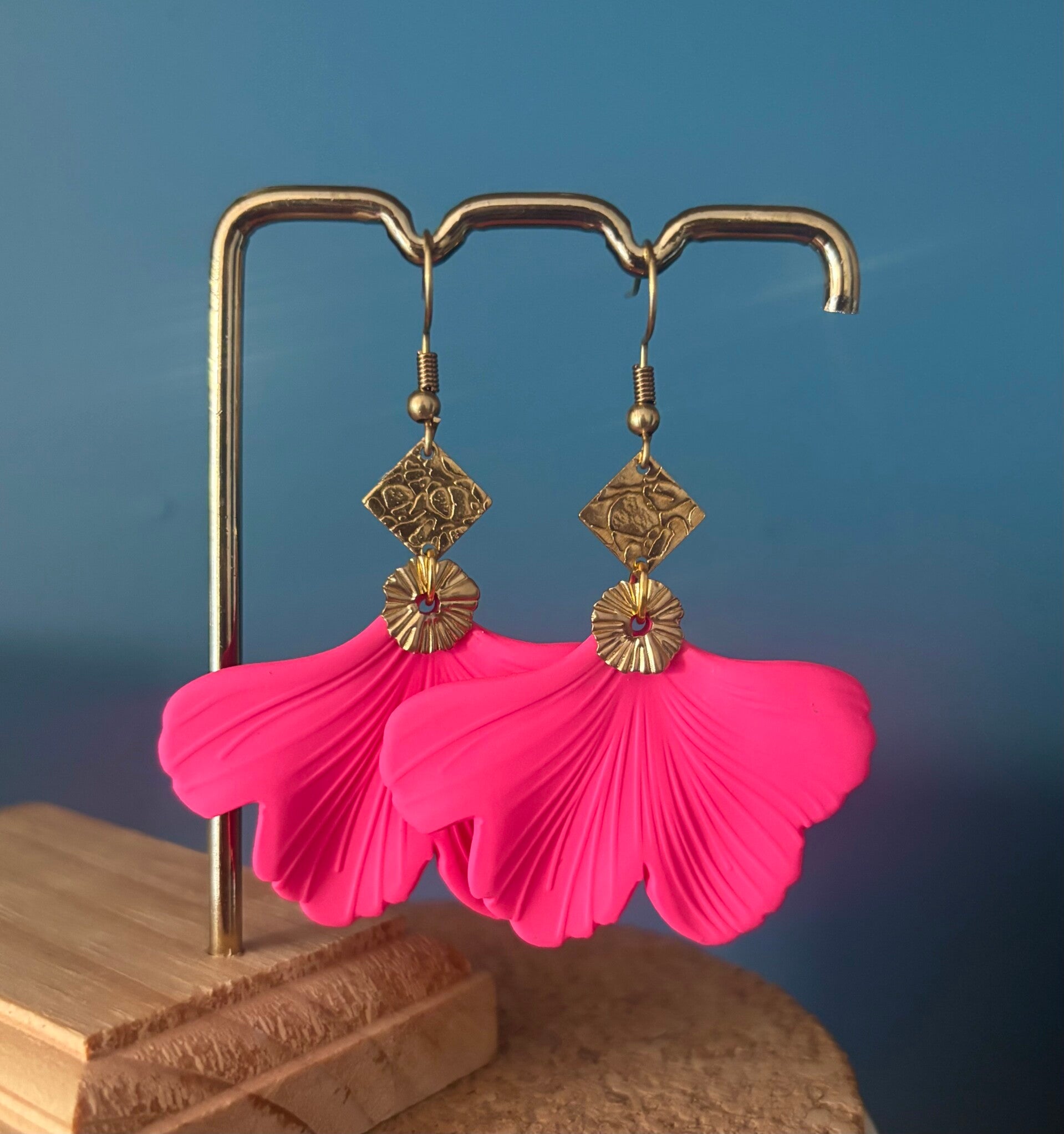 Boucles d’oreilles ginkgo rose