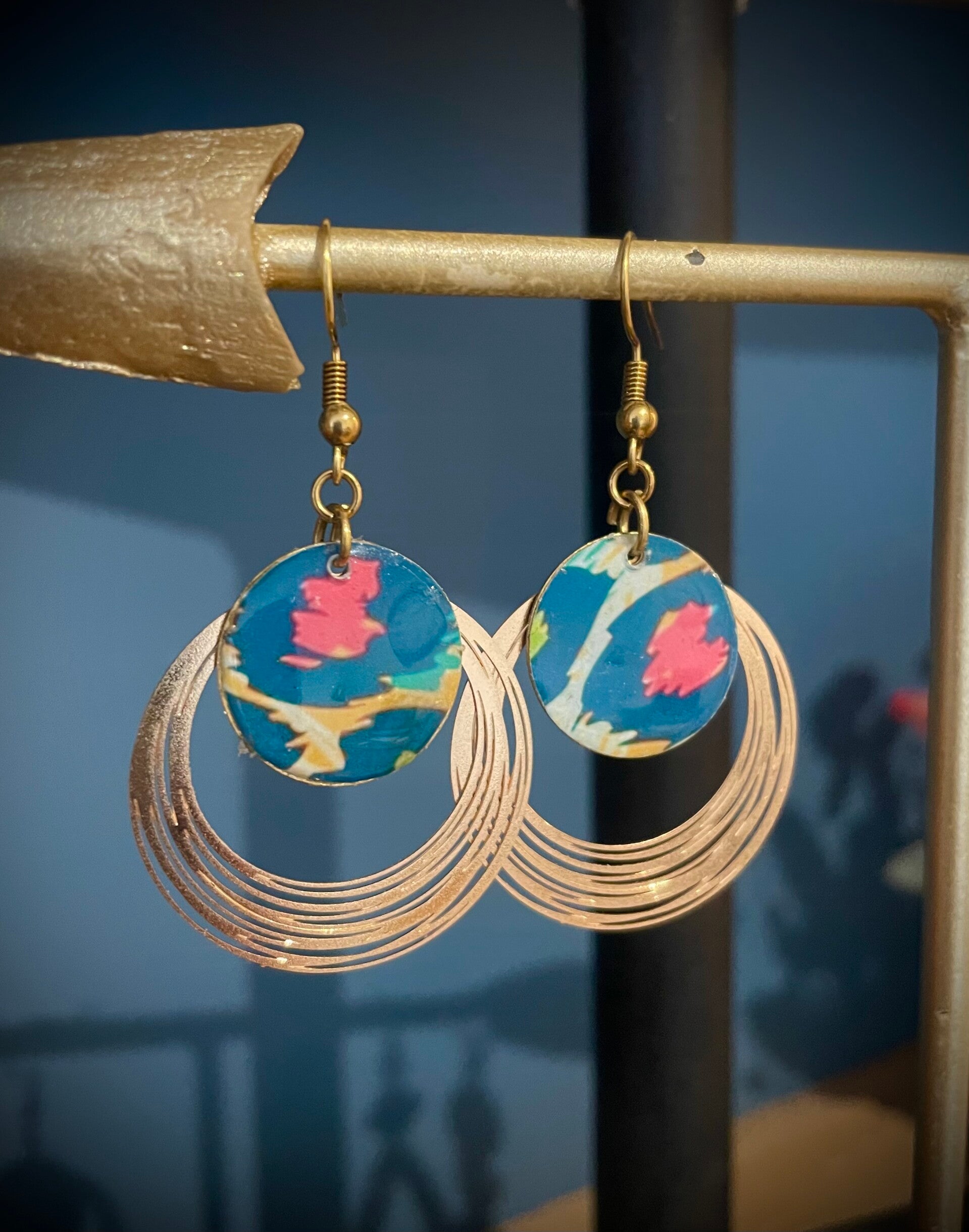 Boucles d'oreilles à motifs