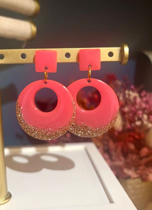 Boucles d’oreilles en résine